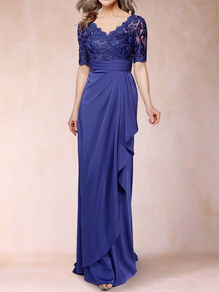 Etui-/Säulen-Kleid mit V-Ausschnitt, kurzen Ärmeln und Applikationen und Rüschen für die Brautmutter