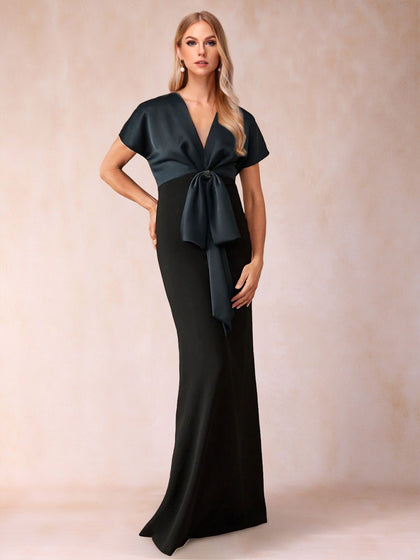 Etui-Linie/Säulenkleid mit V-Ausschnitt, kurzen Ärmeln und Schleife für die Brautmutter