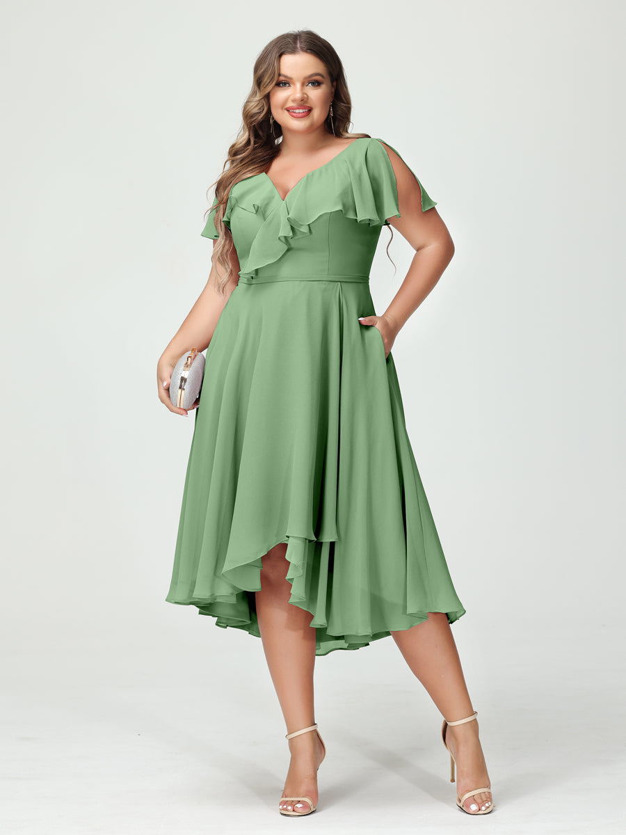 A-Linie/Prinzessin V-Ausschnitt Kurze Ärmel Chiffon Rüschen Hoch-Tief Übergröße Brautjungfernkleider mit Taschen