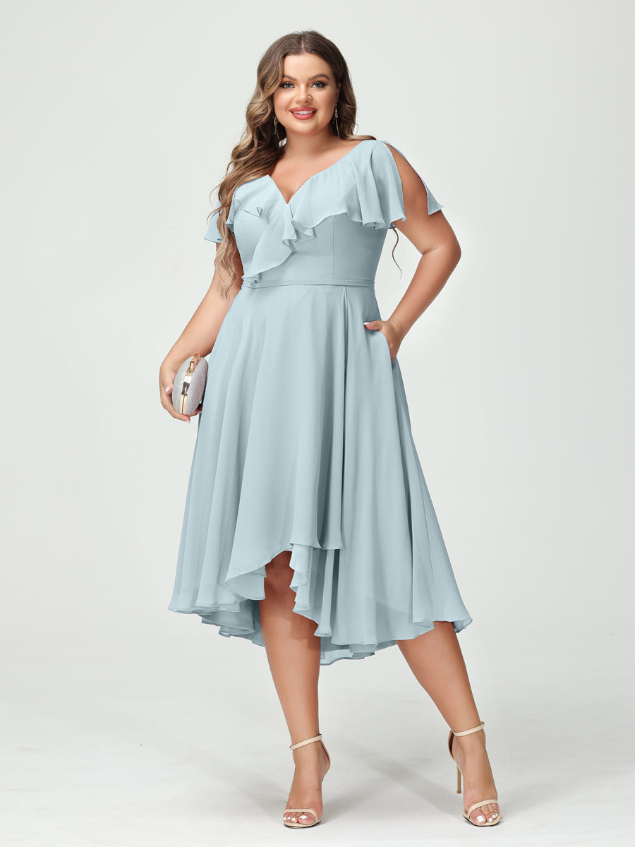 A-Linie/Prinzessin V-Ausschnitt Kurze Ärmel Chiffon Rüschen Hoch-Tief Übergröße Brautjungfernkleider mit Taschen