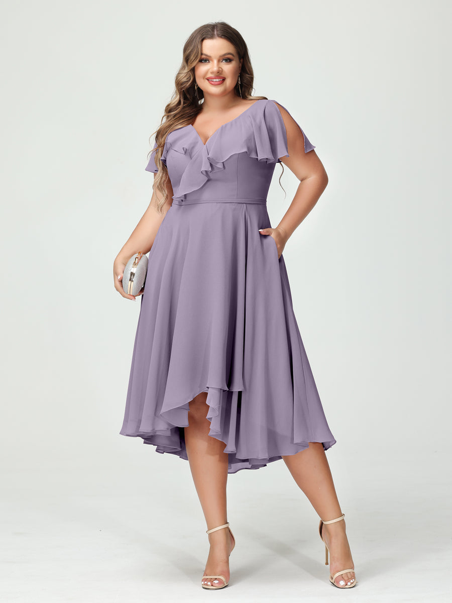 A-Linie/Prinzessin V-Ausschnitt Kurze Ärmel Chiffon Rüschen Hoch-Tief Übergröße Brautjungfernkleider mit Taschen