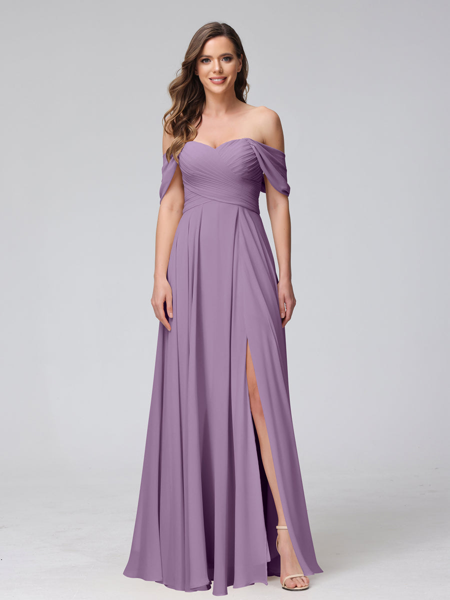 A-Linie Schulterfreies Ärmelloses Gerafftes Langes Chiffon-Brautjungfernkleid mit Seitlichem Schlitz