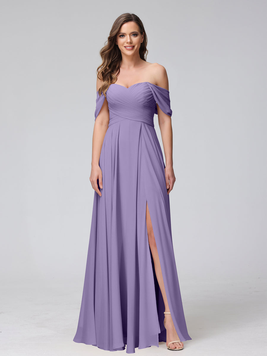 A-Linie Schulterfreies Ärmelloses Gerafftes Langes Chiffon-Brautjungfernkleid mit Seitlichem Schlitz
