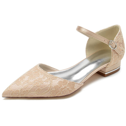 Damen Seidensatin mit Knöchelriemen Spitze Geschlossene Zehen Flacher Absatz Hochzeitsschuhe