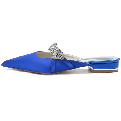 Damen Seidensatin mit geschlossener Spitze Flacher Absatz Strass Brautschuhe