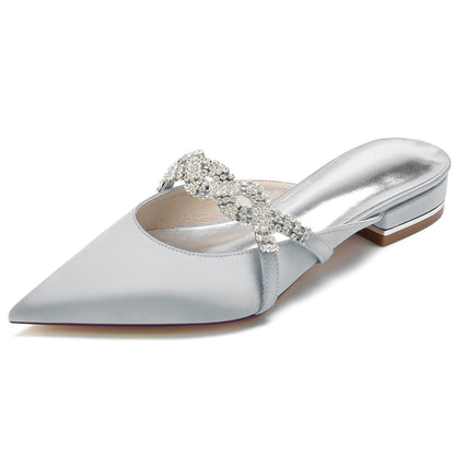 Damen Seidensatin mit geschlossener Spitze Flacher Absatz Strass Brautschuhe