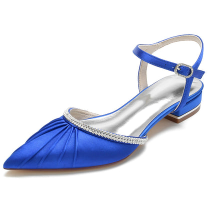 Damen Seidensatin mit geschlossener Spitze Knöchelriemen Strass Flacher Absatz Hochzeitsschuhe