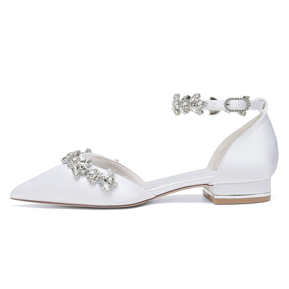 Damen Seidensatin mit Strass Knöchelriemen Flacher Absatz Geschlossene Zehen Partyschuhe