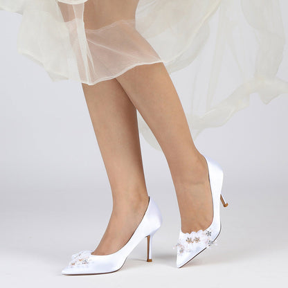 Damen Seidensatin mit Geschlossener Zehe Stiletto-Absatz Blume Hochzeitsschuhe